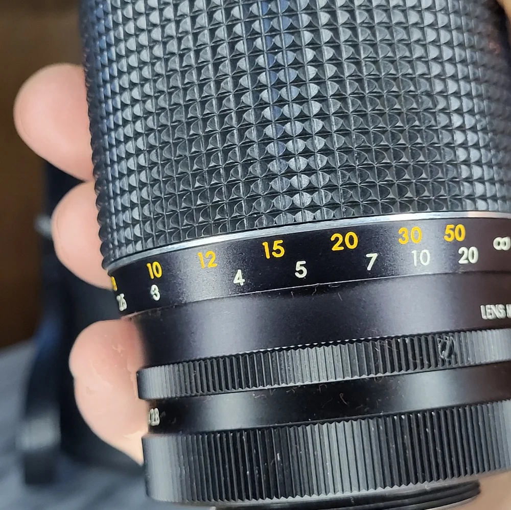 Samigon 135mm UV Camera Lens with Case
